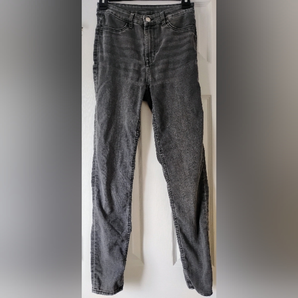 H&M divided gray jeans size 2